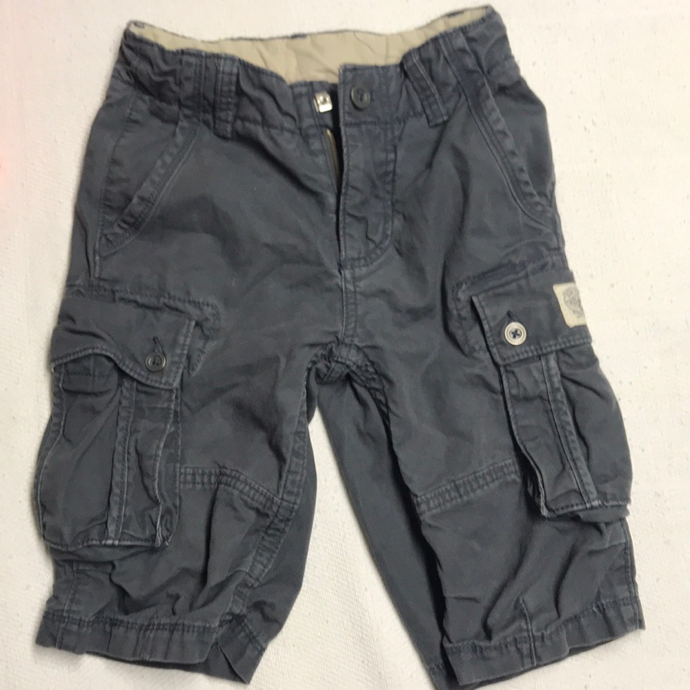 Gap cargo shorts